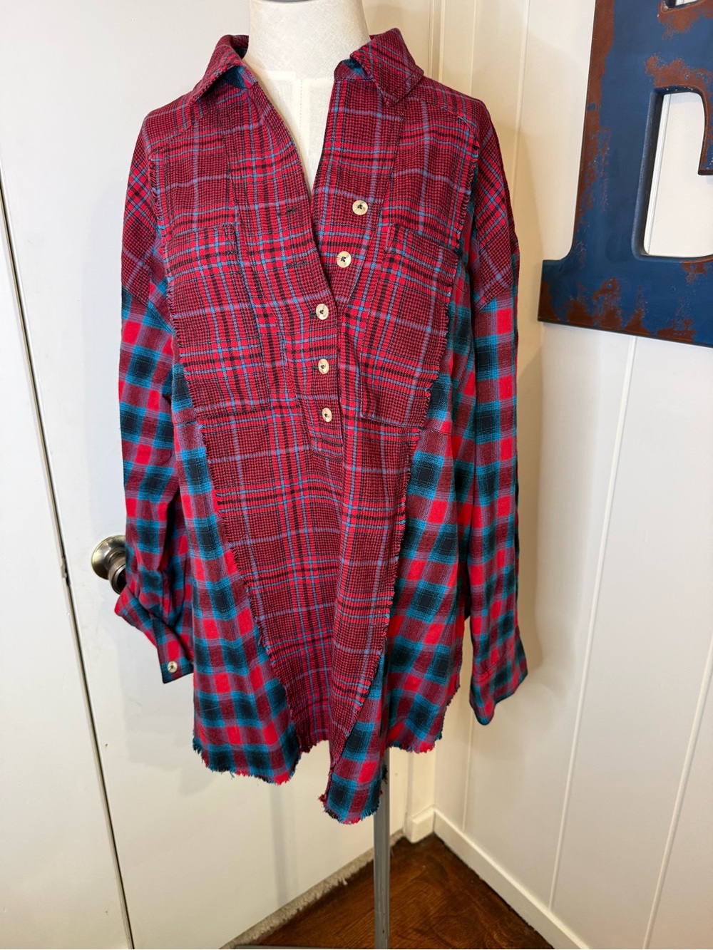 We The Free Red & Teal Plaid button  Pullover Sz XS